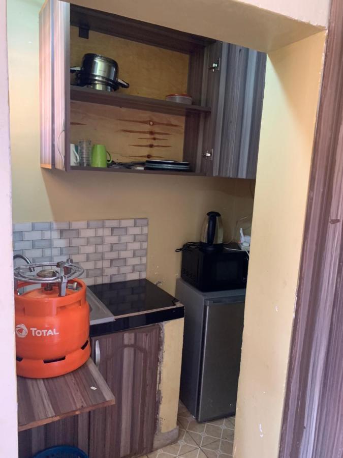 Lark Suites -Bukoto คัมพาลา ภายนอก รูปภาพ